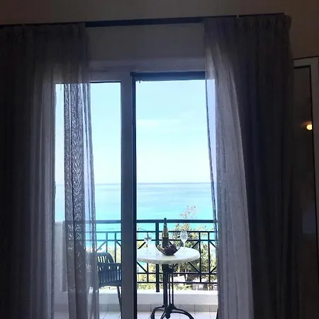 Sunset Supreme Studio B Apartman *